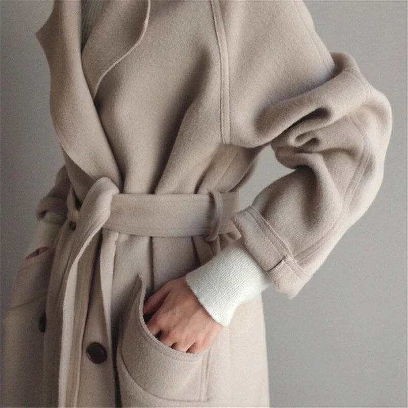 Aurelia | Timeless trench coat with a cashmere feel